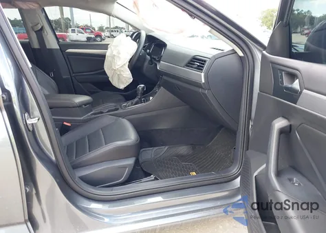 2021 Volkswagen Jetta 1.4T R-Line/1.4T S/1.4T Se из США, поврежденный, VIN 3VWC57BU0MM035712